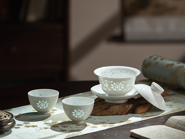 30.1·素玲珑鸿运莲莲茶具.jpg