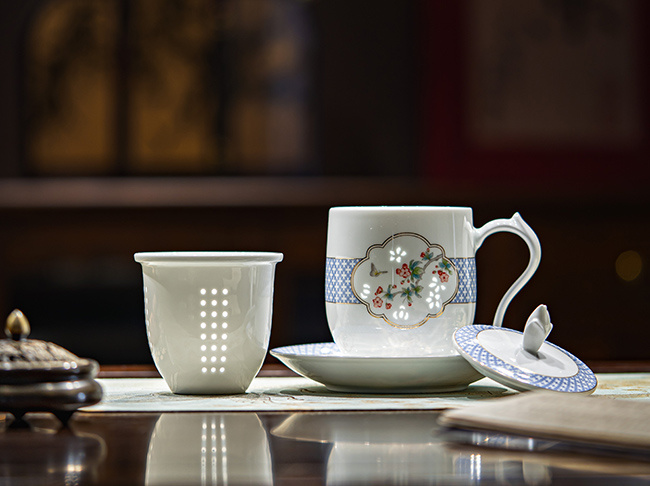 24.1·海棠雅韵茶漏杯.jpg