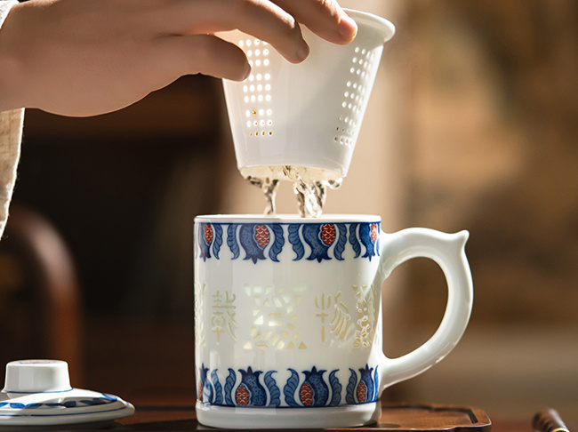 30.1·手绘十全十美茶漏杯.jpg